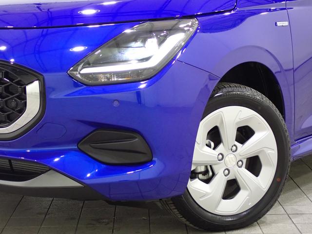 スイフト HYBRID MX 4WD デュアルセンサーブレーキII 4WD デュアルセンサーブレーキサポートII アダプティブクルーズコントロール キーレスプッシュスタート シートヒーター オートエアコン LEDヘッドライト オートライト アルミホイール(7枚目)