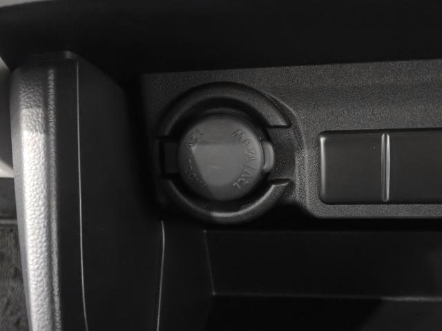 スイフト HYBRID MX 4WD デュアルセンサーブレーキII 4WD デュアルセンサーブレーキサポートII アダプティブクルーズコントロール キーレスプッシュスタート シートヒーター オートエアコン LEDヘッドライト オートライト アルミホイール(16枚目)