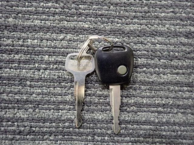 �L�[���X�t���ł�������O�̑����قǁA�֗��ȃ��m�ł��B���肪�ӂ������Ă��Ă��y����ł���B�������̍ۂȂǕ֗��ł��B