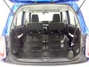 後部座席がフラットになりますので、いざという時にも便利ですね!キャンプ等、荷物の多いお出かけにもとっても便利ですよ♪