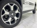 アルミホイール付！鉄ホイールと違って軽いので燃費にも影響してきます。ガソリンの高騰に少しは貢献します！足元がきまります。