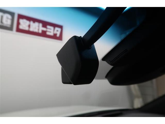 クラウンハイブリッド RSアドバンス 革シート サンルーフ フルセグ メモリーナビ DVD再生 ミュージックプレイヤー接続可 バックカメラ 衝突被害軽減システム ETC ドラレコ LEDヘッドランプ ワンオーナー フルエアロ 記録簿(17枚目)