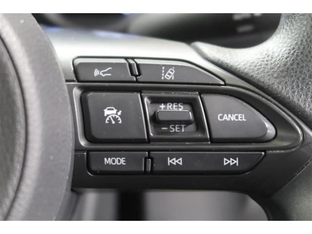 ヤリス ハイブリッドＧ　４ＷＤ　メモリーナビ　ミュージックプレイヤー接続可　バックカメラ　衝突被害軽減システム　ＥＴＣ　ドラレコ　ワンオーナー　記録簿（4枚目）