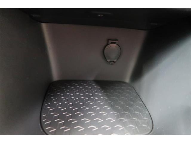 ヤリス ハイブリッドＧ　４ＷＤ　メモリーナビ　ミュージックプレイヤー接続可　バックカメラ　衝突被害軽減システム　ＥＴＣ　ドラレコ　ワンオーナー　記録簿（21枚目）