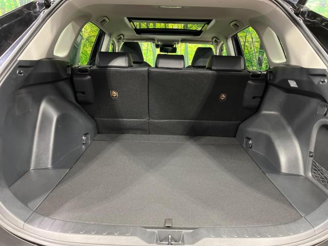 ハイブリッドG 4WD パノラミックサンルーフ 禁煙車 セーフティセンス レーダークルーズ 10型ナビ フルセグ バックカメラ パワーシート シートヒーター コーナーセンサー 電動パーキングブレーキ オートハイビーム(11枚目)