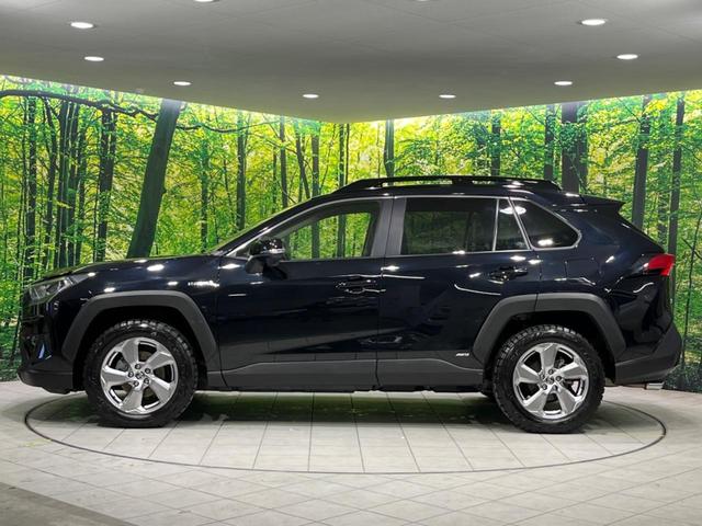 ハイブリッドG 4WD パノラミックサンルーフ 禁煙車 セーフティセンス レーダークルーズ 10型ナビ フルセグ バックカメラ パワーシート シートヒーター コーナーセンサー 電動パーキングブレーキ オートハイビーム(22枚目)
