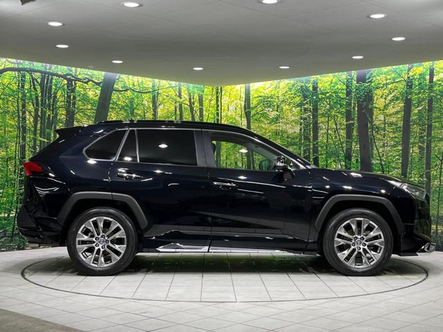 ＲＡＶ４ Ｇ　Ｚパッケージ　モデリスタエアロ　４ＷＤ　９型ナビ　セーフティセンス　メモリー機能付パワーシート　シートヒーター　おくだけ充電　ハンズフリーパワーバックドア　デジタルインナーミラー　ブラインドスポットモニター　ＥＴＣ（32枚目）