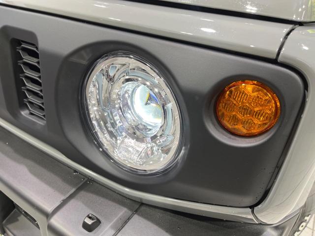 ＸＣ　４ＷＤ　５ＭＴ　禁煙車　純正８型ナビ　バックカメラ　セーフティサポート　クルーズコントロール　ＬＥＤヘッドライト　ドライブレコーダー　１６インチアルミ　革巻きステアリング　ステアリングスイッチ(13枚目)