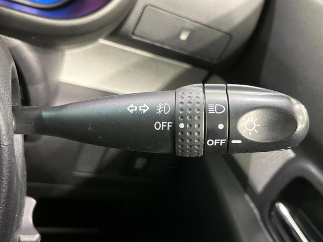 ムーヴコンテ カスタム　Ｘ　ＶＳ　４ＷＤ　禁煙車　純正ナビ　ＥＴＣ　Ｂｌｕｅｔｏｏｔｈ　フルセグ　ＨＩＤヘッド　フォグライト　革巻きステアリング　スマートキー　電動格納ミラー　ヒーター付ドアミラー　照明付バニティミラー（40枚目）