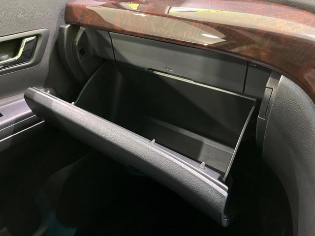ヴェルファイア ２．４Ｚ　４ＷＤ　禁煙車　ナビ　バックカメラ　両側電動ドア　コーナーセンサー　ＨＩＤヘッド　ＥＴＣ　リアオートエアコン　Ｂｌｕｅｔｏｏｔｈ　革巻きステアリング　フルセグＴＶ　フォグライト　オートライト（71枚目）