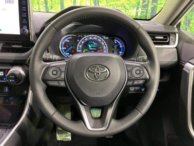 ＲＡＶ４ ハイブリッドＧ　４ＷＤ　禁煙車　衝突軽減　９型ナビ　全周囲カメラ　ブラインドスポットモニター　ＥＴＣ　ドラレコ　レーダークルーズ　シートヒーター　電動リアゲート　ステアリングヒーター　コーナーセンサー　フルセグ（12枚目）