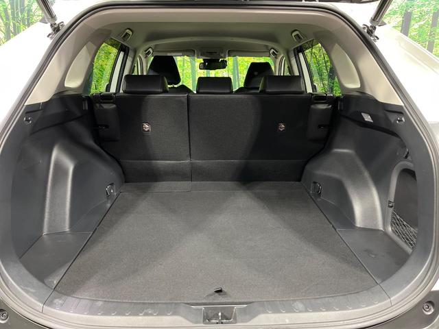 ＲＡＶ４ ハイブリッドＧ　４ＷＤ　禁煙車　衝突軽減　９型ナビ　全周囲カメラ　ブラインドスポットモニター　ＥＴＣ　ドラレコ　レーダークルーズ　シートヒーター　電動リアゲート　ステアリングヒーター　コーナーセンサー　フルセグ（42枚目）