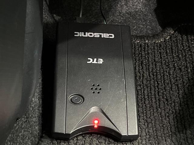 タント カスタムＸ　４ＷＤ　禁煙車　両側電動　衝突軽減　純正ナビ　バックカメラ　ＥＴＣ　ＬＥＤヘッドライト　ＬＥＤフロントフォグランプ　クリアランスソナー　オートライト　オートエアコン（7枚目）