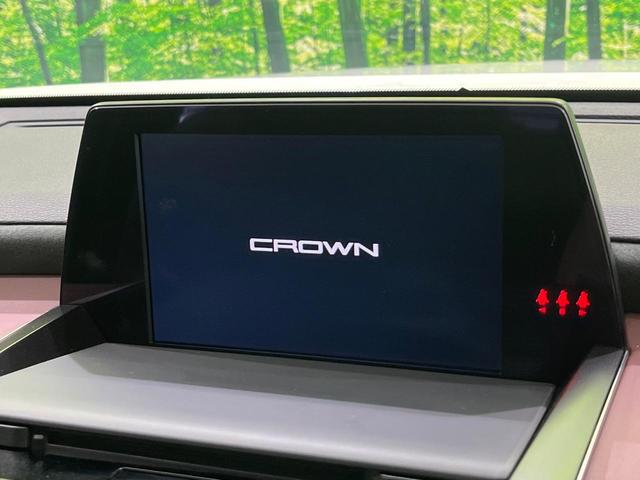 クラウンハイブリッド ＲＳアドバンス　Ｆｏｕｒ　４ＷＤ　禁煙車　衝突軽減　メーカーナビ　バックカメラ　ドライブレコーダー　ＥＴＣ　パワーシート　合皮レザーシート　オートブレーキホールド　レーダークルーズ　ＬＥＤヘッドライト　Ｂｌｕｅｔｏｏｔｈ（4枚目）