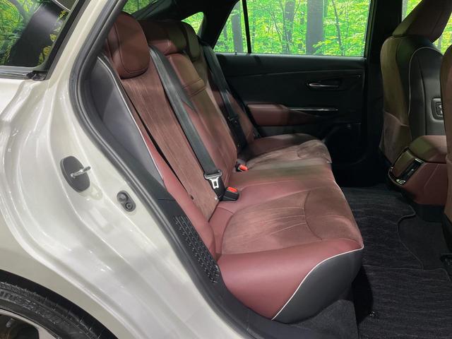 クラウンハイブリッド ＲＳアドバンス　Ｆｏｕｒ　４ＷＤ　禁煙車　衝突軽減　メーカーナビ　バックカメラ　ドライブレコーダー　ＥＴＣ　パワーシート　合皮レザーシート　オートブレーキホールド　レーダークルーズ　ＬＥＤヘッドライト　Ｂｌｕｅｔｏｏｔｈ（10枚目）