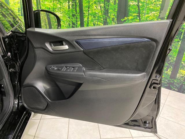 シャトル Ｇ　禁煙車　純正ナビ　バックカメラ　ＥＴＣ　ＬＥＤヘッドライト　ＬＥＤフォグライト　Ｂｌｕｅｔｏｏｔｈ　横滑り防止　ドアバイザー　スマートキー　アイドリングストップ　ＣＤ／ＤＶＤ再生　電動格納ミラー（32枚目）