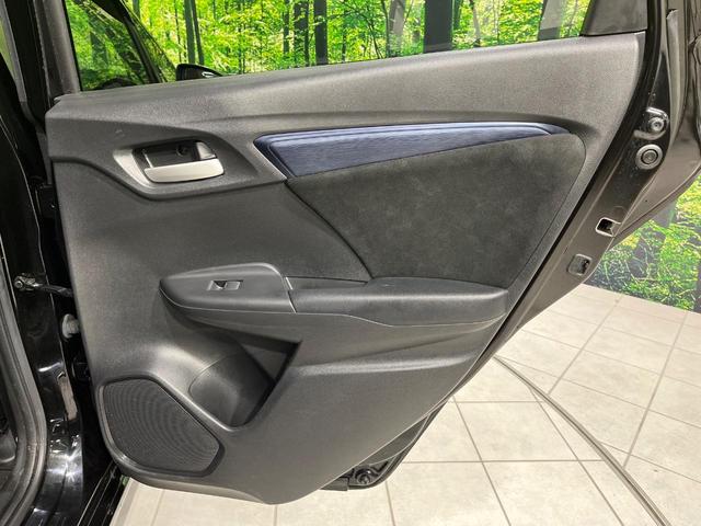 シャトル Ｇ　禁煙車　純正ナビ　バックカメラ　ＥＴＣ　ＬＥＤヘッドライト　ＬＥＤフォグライト　Ｂｌｕｅｔｏｏｔｈ　横滑り防止　ドアバイザー　スマートキー　アイドリングストップ　ＣＤ／ＤＶＤ再生　電動格納ミラー（33枚目）