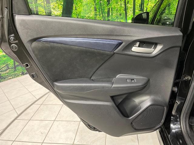 シャトル Ｇ　禁煙車　純正ナビ　バックカメラ　ＥＴＣ　ＬＥＤヘッドライト　ＬＥＤフォグライト　Ｂｌｕｅｔｏｏｔｈ　横滑り防止　ドアバイザー　スマートキー　アイドリングストップ　ＣＤ／ＤＶＤ再生　電動格納ミラー（34枚目）