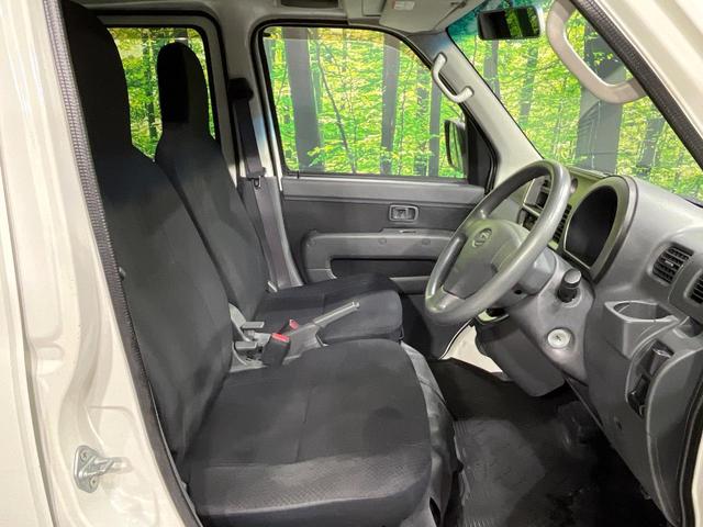 ハイゼットカーゴ デラックスリミテッド 4WD 禁煙車 MT車 エアコン パワーウィンドウ ラジオ再生 ドアバイザー ABS プライバシーガラス パワーステアリング 衝突安全ボディ(5枚目)