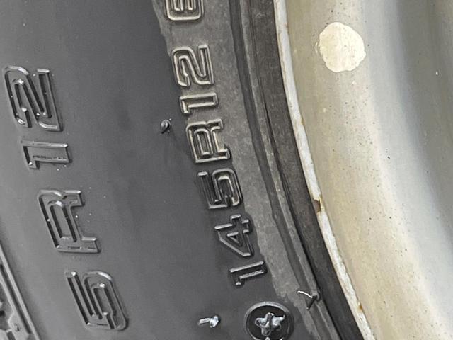 ハイゼットカーゴ デラックスリミテッド 4WD 禁煙車 MT車 エアコン パワーウィンドウ ラジオ再生 ドアバイザー ABS プライバシーガラス パワーステアリング 衝突安全ボディ(22枚目)