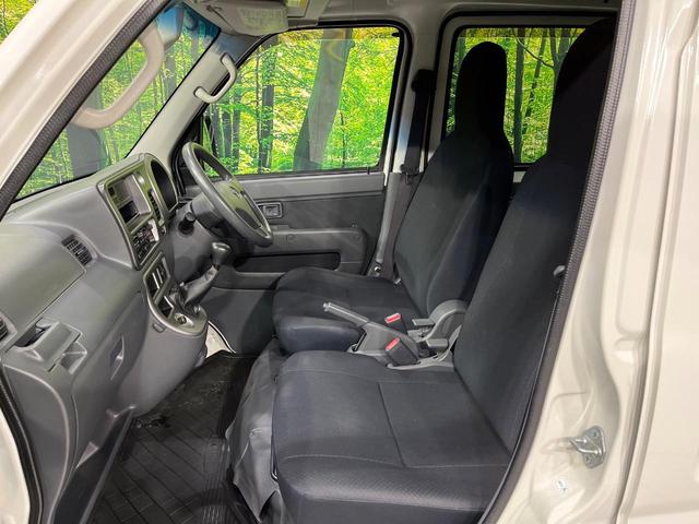 ハイゼットカーゴ デラックスリミテッド 4WD 禁煙車 MT車 エアコン パワーウィンドウ ラジオ再生 ドアバイザー ABS プライバシーガラス パワーステアリング 衝突安全ボディ(23枚目)