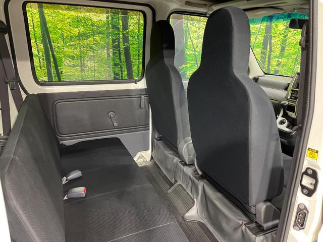 ハイゼットカーゴ デラックスリミテッド 4WD 禁煙車 MT車 エアコン パワーウィンドウ ラジオ再生 ドアバイザー ABS プライバシーガラス パワーステアリング 衝突安全ボディ(29枚目)