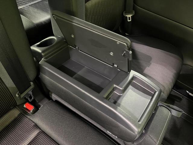 セレナ ハイウェイスター Vセレクション 4WD 禁煙車 衝突軽減 後席モニター 純正9型ナビ 全周囲カメラ 両側電動ドア セーフティパックB プロパイロット デジタルインナーミラー ETC ドラレコ Bluetooth 電動パーキング(52枚目)
