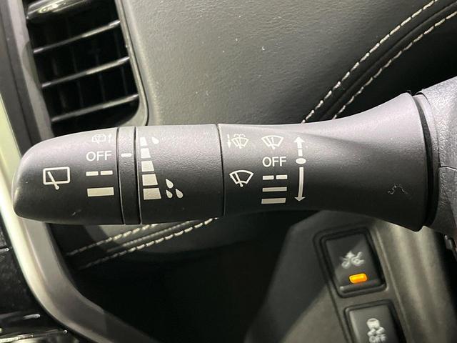 セレナ ハイウェイスター Vセレクション 4WD 禁煙車 衝突軽減 後席モニター 純正9型ナビ 全周囲カメラ 両側電動ドア セーフティパックB プロパイロット デジタルインナーミラー ETC ドラレコ Bluetooth 電動パーキング(58枚目)