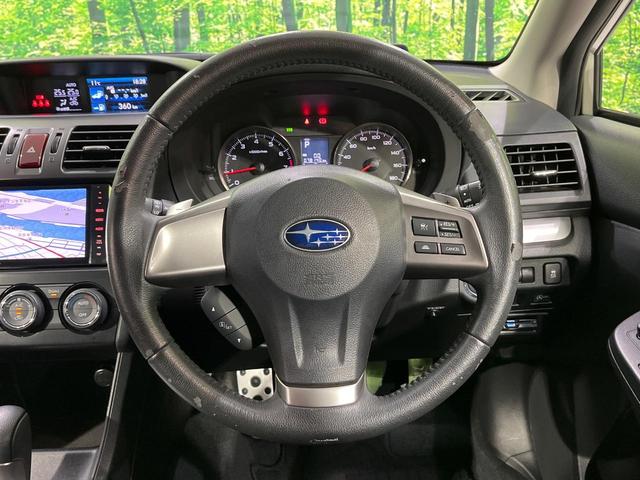 ＸＶ ２．０ｉ－Ｌ　アイサイト　４ＷＤ　禁煙車　衝突軽減　純正ナビ　レーダークルーズ　Ｂｌｕｅｔｏｏｔｈ　ＥＴＣ　ドラレコ　パワーシート　ＨＩＤヘッドライト　オートライト　オートエアコン　スマートキー　盗難防止装置　パドルシフト（12枚目）