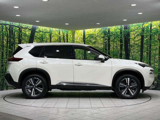 エクストレイル G e-4ORCE 4WD 禁煙車 ターボ 寒冷地仕様 衝突軽減 純正12.3インチナビ 全周囲カメラ プロパイロット 電動リアゲート レザーシート ドラレコ コーナーセンサー スマートキー LEDヘッドライト ETC(30枚目)