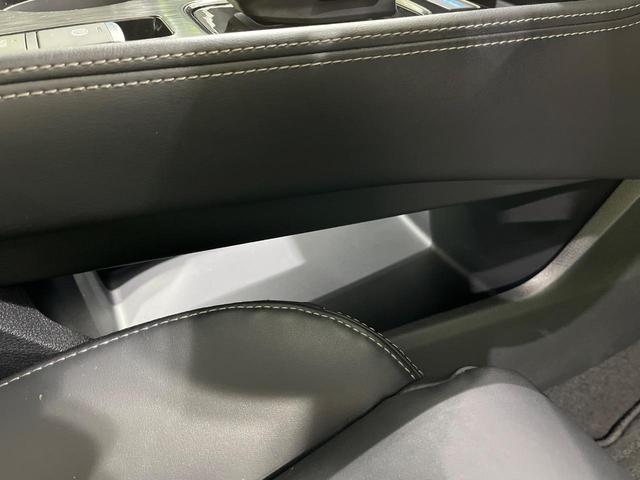エクストレイル G e-4ORCE 4WD 禁煙車 ターボ 寒冷地仕様 衝突軽減 純正12.3インチナビ 全周囲カメラ プロパイロット 電動リアゲート レザーシート ドラレコ コーナーセンサー スマートキー LEDヘッドライト ETC(75枚目)