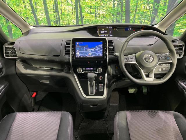 セレナ ハイウェイスター 4WD 禁煙車 寒冷地仕様 フリップダウンモニター プロパイロット 衝突軽減 純正9インチナビ 全周囲カメラ ドラレコ ETC 駐車支援システム スマートキー クリアランスソナー アイドリングストップ(2枚目)