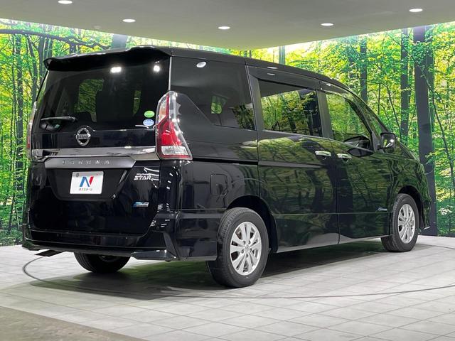 セレナ ハイウェイスター 4WD 禁煙車 寒冷地仕様 フリップダウンモニター プロパイロット 衝突軽減 純正9インチナビ 全周囲カメラ ドラレコ ETC 駐車支援システム スマートキー クリアランスソナー アイドリングストップ(20枚目)