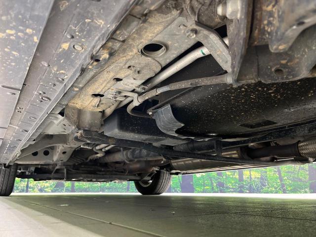 セレナ ハイウェイスター 4WD 禁煙車 寒冷地仕様 フリップダウンモニター プロパイロット 衝突軽減 純正9インチナビ 全周囲カメラ ドラレコ ETC 駐車支援システム スマートキー クリアランスソナー アイドリングストップ(22枚目)