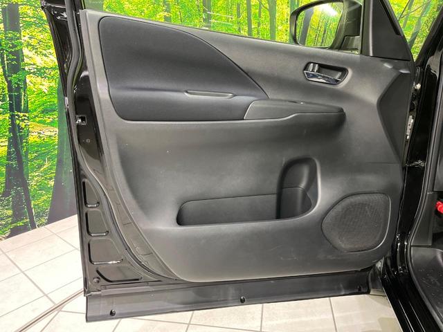 セレナ ハイウェイスター 4WD 禁煙車 寒冷地仕様 フリップダウンモニター プロパイロット 衝突軽減 純正9インチナビ 全周囲カメラ ドラレコ ETC 駐車支援システム スマートキー クリアランスソナー アイドリングストップ(31枚目)