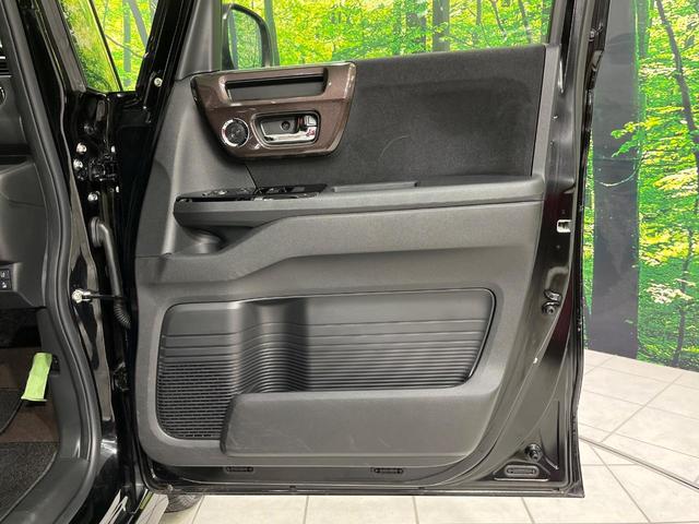 N-BOXカスタム G・Lホンダセンシング 禁煙車 衝突軽減 アダプティブクルーズコントロール 純正ナビ バックカメラ ETC 両側スライド片側電動ドア クリアランスソナー  シートヒーター スマートキー 車線逸脱防止装置 横滑り防止装置(29枚目)