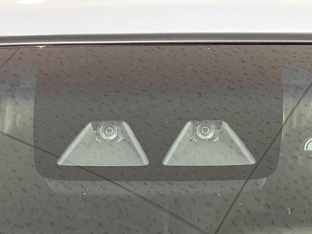 ステラ カスタムＲＳ　スマートアシスト　４ＷＤ　禁煙車　ターボ　衝突軽減　純正ナビ　全周囲カメラ　Ｂｌｕｅｔｏｏｔｈ　ＥＴＣ　ドラレコ　クリアランスソナー　シートヒーター　ＬＥＤヘッドライト　オートライト　オートハイビーム（3枚目）