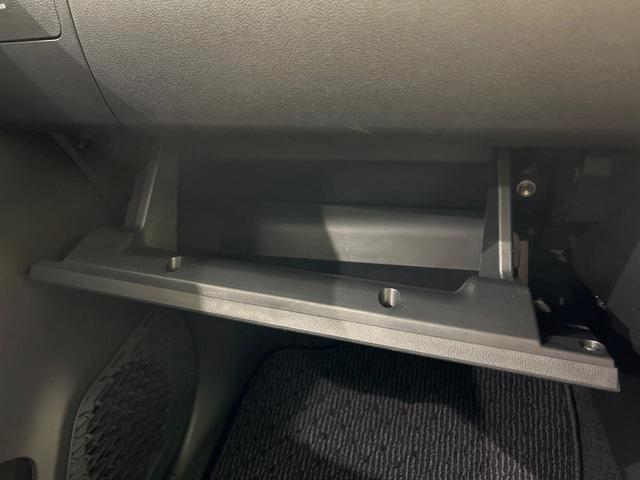 ステラ カスタムＲＳ　スマートアシスト　４ＷＤ　禁煙車　ターボ　衝突軽減　純正ナビ　全周囲カメラ　Ｂｌｕｅｔｏｏｔｈ　ＥＴＣ　ドラレコ　クリアランスソナー　シートヒーター　ＬＥＤヘッドライト　オートライト　オートハイビーム（32枚目）