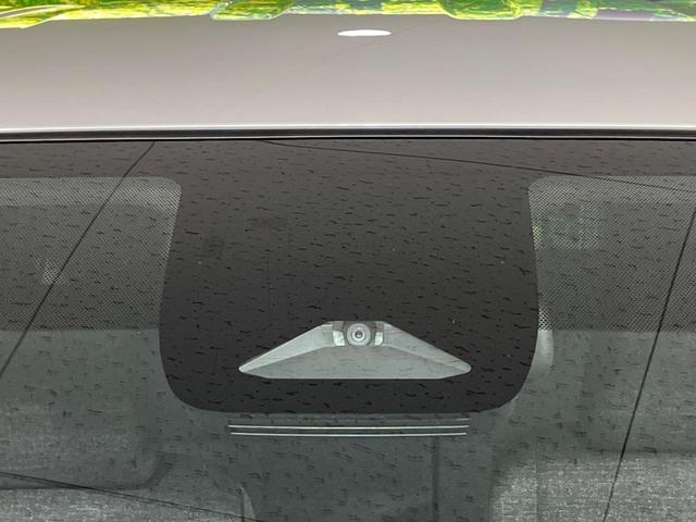 シエンタ ハイブリッドＺ　４ＷＤ　両側電動スライドドア　衝突軽減　禁煙車　純正１０．５型ナビ　全周囲カメラ　レーダークルーズ　寒冷地仕様　ＥＴＣ　Ｂｌｕｅｔｏｏｔｈ　ＡｐｐｌｅＣａｒＰｌａｙ　スマートキー　ＬＥＤヘッドライト（3枚目）