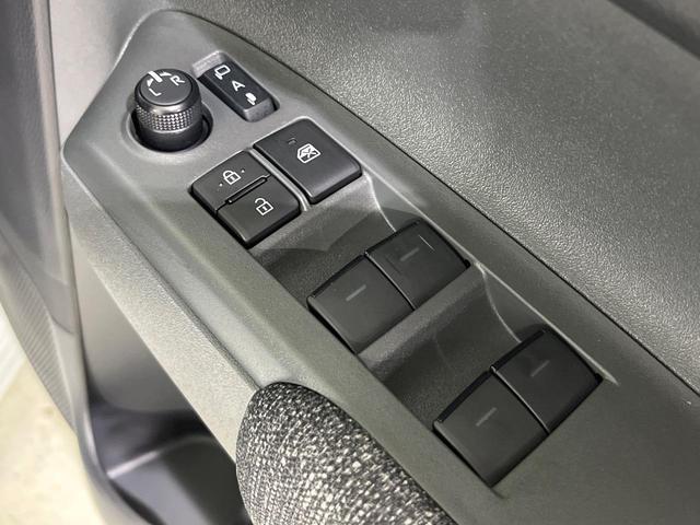 シエンタ ハイブリッドＺ　４ＷＤ　両側電動スライドドア　衝突軽減　禁煙車　純正１０．５型ナビ　全周囲カメラ　レーダークルーズ　寒冷地仕様　ＥＴＣ　Ｂｌｕｅｔｏｏｔｈ　ＡｐｐｌｅＣａｒＰｌａｙ　スマートキー　ＬＥＤヘッドライト（42枚目）