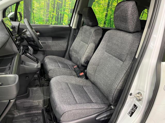 シエンタ ハイブリッドＺ　４ＷＤ　両側電動スライドドア　衝突軽減　禁煙車　純正１０．５型ナビ　全周囲カメラ　レーダークルーズ　寒冷地仕様　ＥＴＣ　Ｂｌｕｅｔｏｏｔｈ　ＡｐｐｌｅＣａｒＰｌａｙ　スマートキー　ＬＥＤヘッドライト（49枚目）