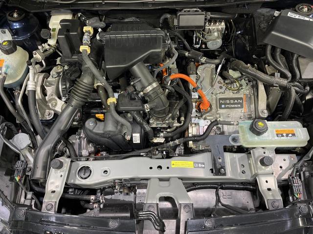 キックス X FOUR 4WD 禁煙車 衝突軽減 純正ナビ プロパイロット 全周囲カメラ ステアリングヒーター LEDヘッド ドラレコ シートヒーター ETC コーナーセンサー 純正17インチ(19枚目)