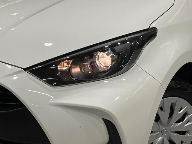 ヤリス ハイブリッドX 4WD バックカメラ 衝突被害軽減システム レーダークルーズ 禁煙車 スマートキー ビルトインETC オートハイビーム 車線逸脱警報 オートライト オートエアコン Bluetooth フルセグ(13枚目)