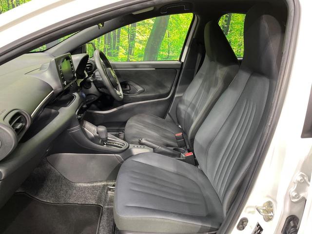 ヤリス ハイブリッドX 4WD バックカメラ 衝突被害軽減システム レーダークルーズ 禁煙車 スマートキー ビルトインETC オートハイビーム 車線逸脱警報 オートライト オートエアコン Bluetooth フルセグ(27枚目)