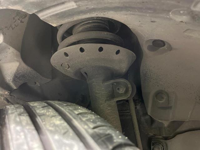 フリード G・ホンダセンシング 4WD 衝突軽減 禁煙車 両側電動ドア 純正9インチナビ バックカメラ アダプティブクルーズコントロール 前席シートヒーター ETC bluetooth  純正15インチアルミホイール 車線逸脱警報(22枚目)