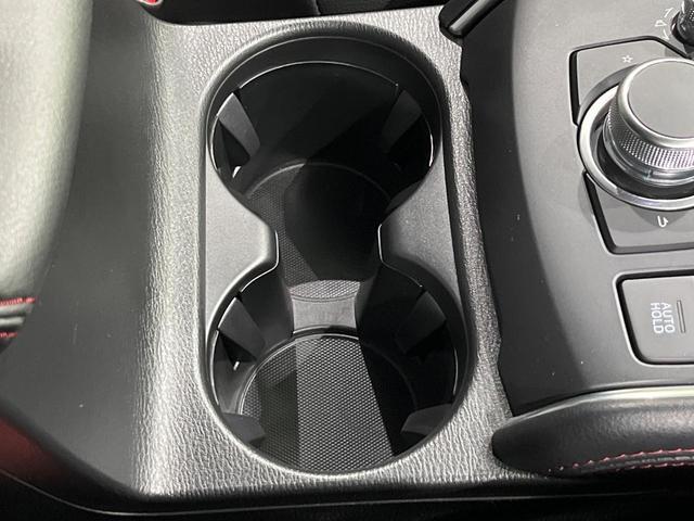 ＣＸ－５ ＸＤ　スポーツアピアランス　４ＷＤ　禁煙車　衝突軽減　ターボ　１０．２５型マツダコネクトナビ　全周囲カメラ　レーダークルーズコントロール　パワーバックドア　ＥＴＣ　ドラレコ　パワーシート　ＬＥＤヘッドライト　クリアランスソナー（77枚目）