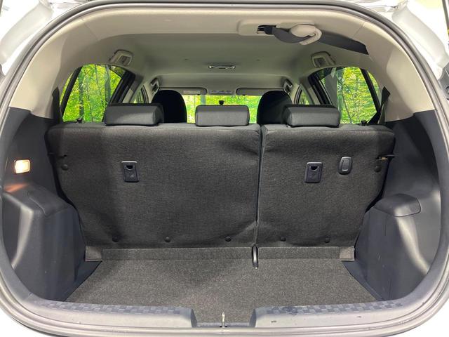 アクア S 禁煙車 ナビ 寒冷地仕様 Bluetooth シートリフター オートエアコン バニティミラー ドアバイザー プライバシーガラス 盗難防止装置 アイドリングストップ CD/DVD再生(25枚目)