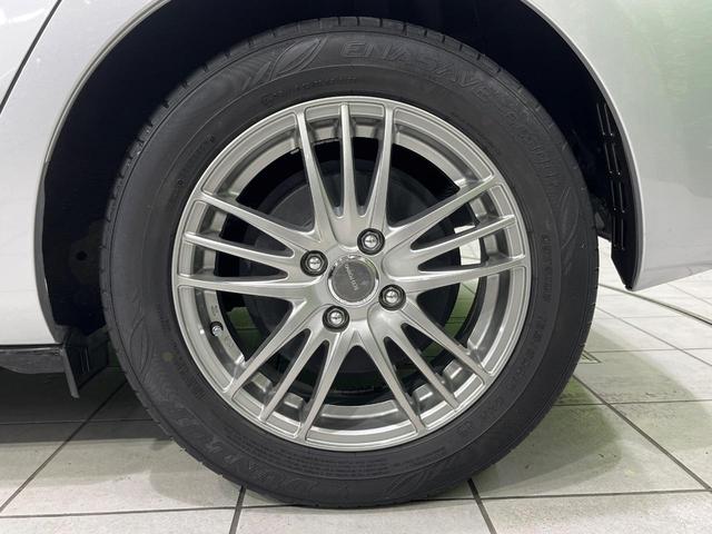 アクア S 禁煙車 ナビ 寒冷地仕様 Bluetooth シートリフター オートエアコン バニティミラー ドアバイザー プライバシーガラス 盗難防止装置 アイドリングストップ CD/DVD再生(35枚目)