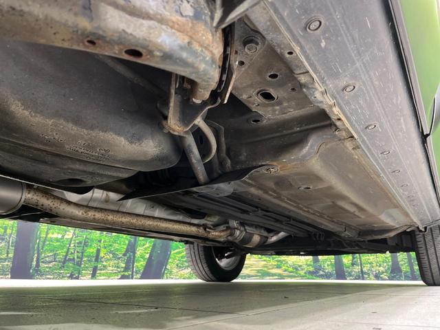 デュアリス 20G FOUR 禁煙車 ガラスルーフ 純正ナビ バックカメラ ETC HIDヘッドライト 左右独立オートエアコン スマートキー フォグランプ 革巻きステアリング 純正17インチアルミホイール(22枚目)