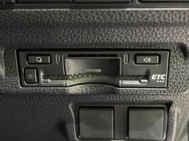 カローラクロス ハイブリッド G 4WD 禁煙車 衝突軽減 寒冷地仕様 8型ディスプレイオーディオ バックカメラ LEDヘッドライト LEDフォグライト ETC ドラレコ 100V電源 Bluetooth オートマチックハイビーム(7枚目)